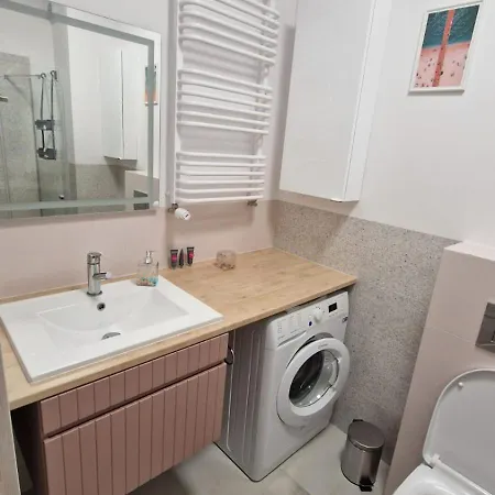 Blue Sea 87 Apartment *
